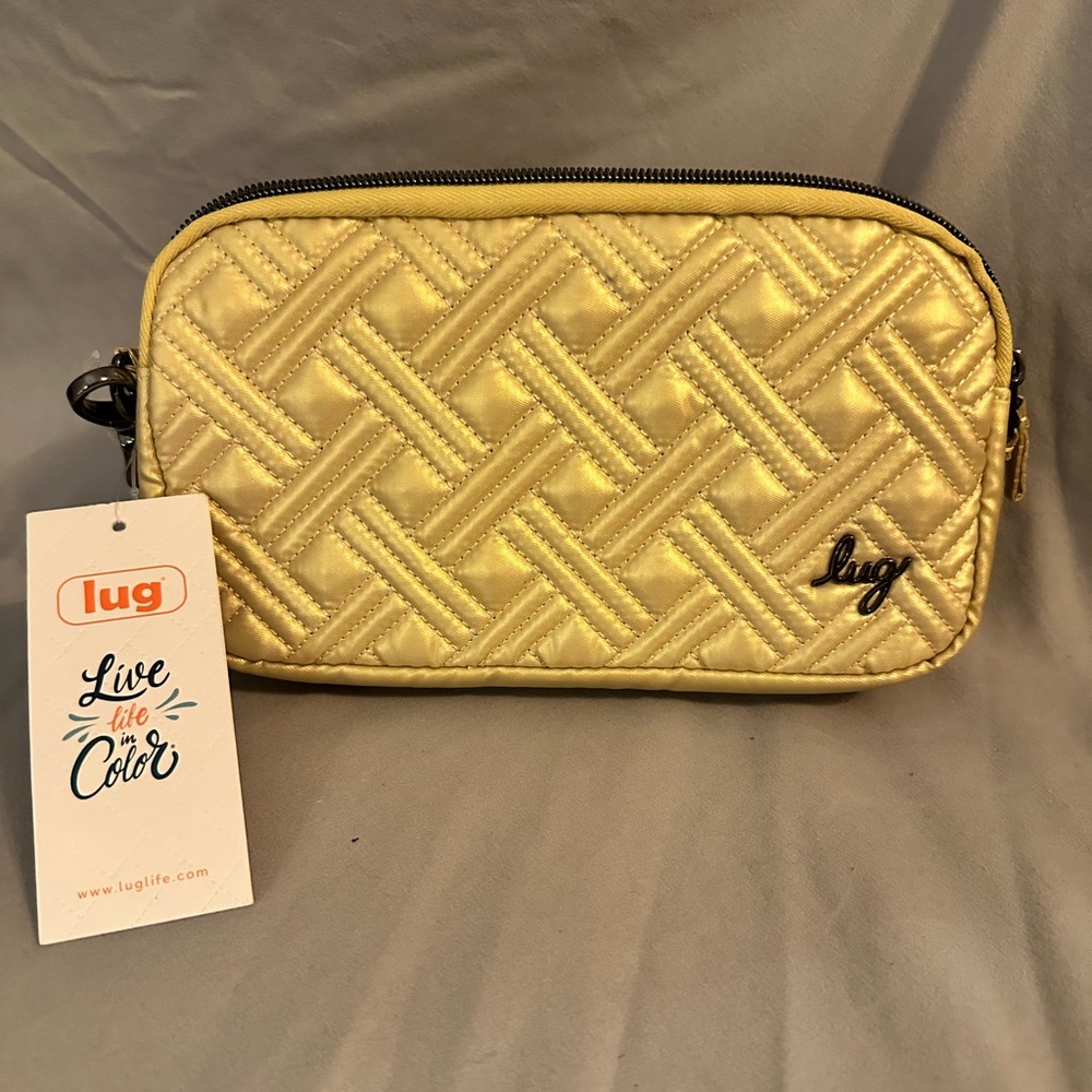 Gold Lugg Cross Body Quilted Beautiful. Has Many Compartments . Clean /New LUG